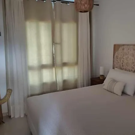 Flower Beach Playa La Concha Sea View Apartment