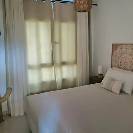 Flower Beach Playa La Concha Sea View Apartment
